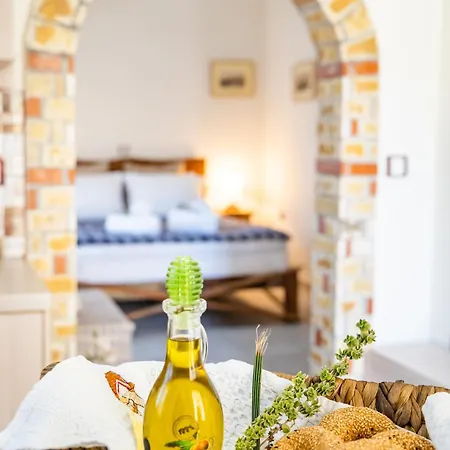 Olive #1 * Karpathos Town (Pigadia)